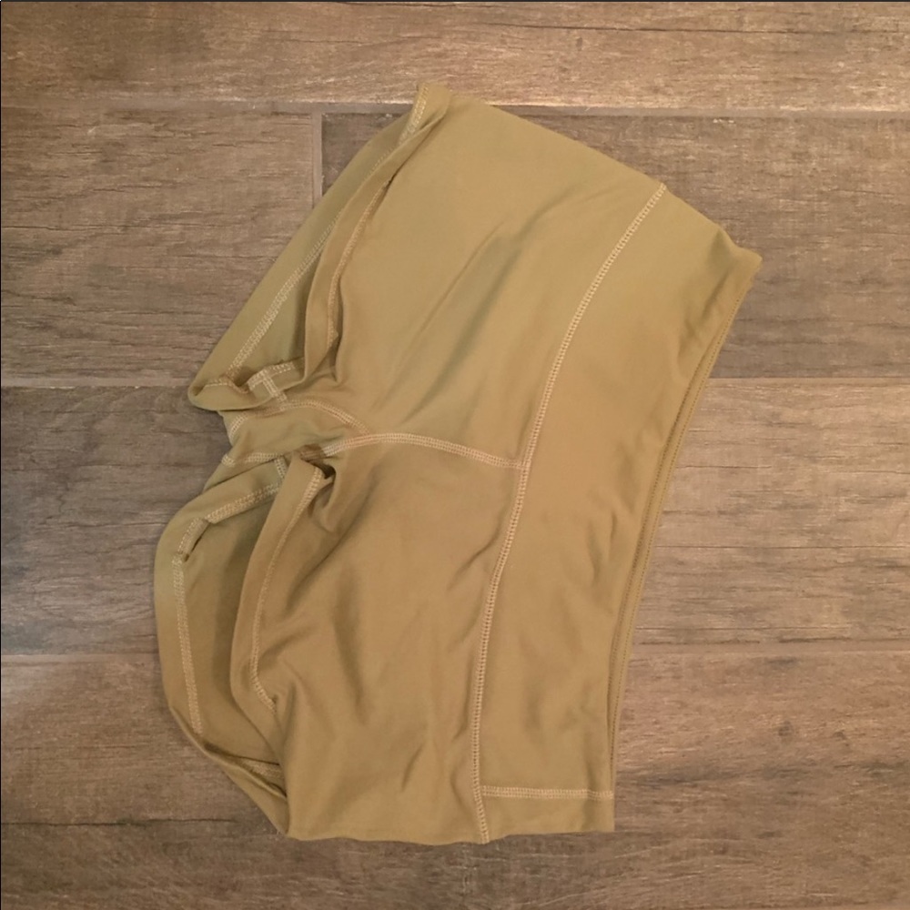 General used green savage shorts